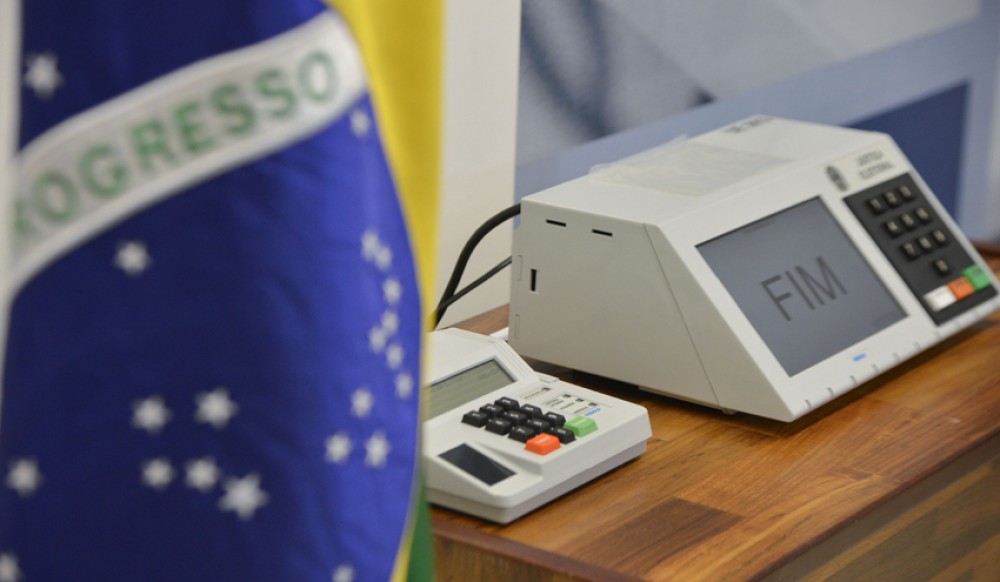 HORÁRIO ELEITORAL RETORNA AO RÁDIO A PARTIR DO DIA 12 PARA A DISPUTA DO SEGUNDO TURNO