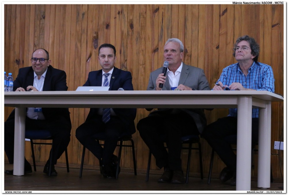 Maioria dos brasileiros mantém visão otimista em relação à ciência e tecnologia, aponta pesquisa