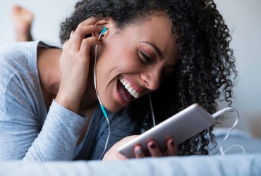 Aesp intensifica campanha pela aprovação da lei que obriga habilitação do chip de FM em aparelhos celulares