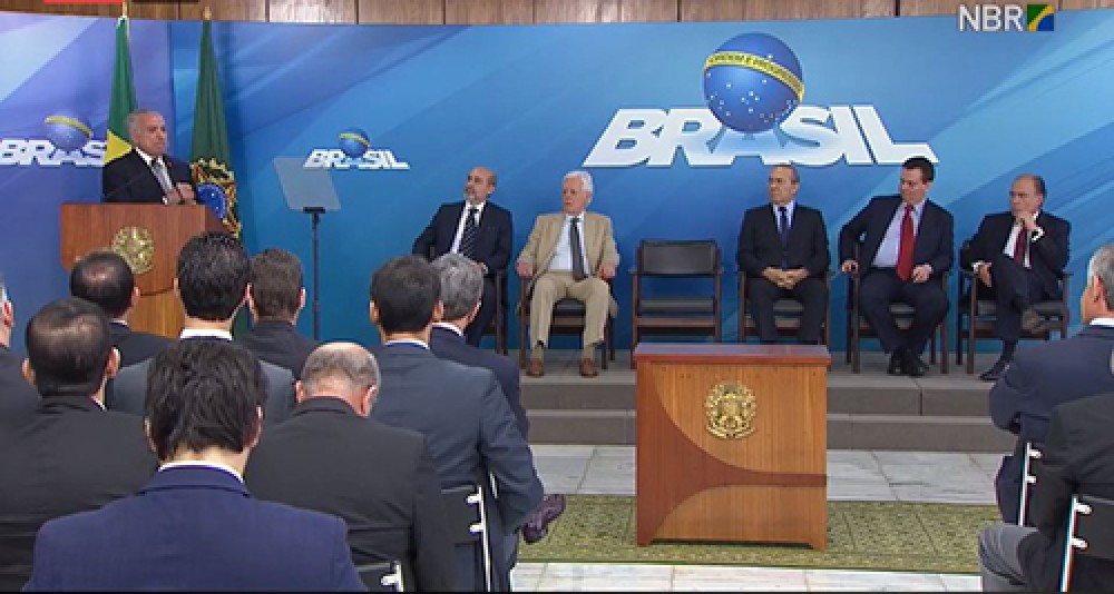 PRESIDENTE TEMER SANCIONA FLEXIBILIZAÇÃO DA TRANSMISSÃO DA A VOZ DO BRASIL