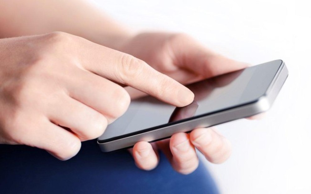 CATARINENSES E PARANAENSES JÁ PODEM CADASTRAR SEUS CELULARES NO SISTEMA DE ALERTA DE DESASTRES NATURAIS