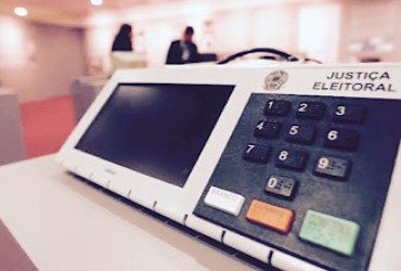 TSE pode requisitar até 10 minutos diários de tempo das emissoras para a divulgação de comunicados