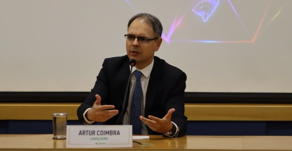 Anatel e prestadoras de telecomunicações de pequeno porte discutem impacto da reforma tributária no setor