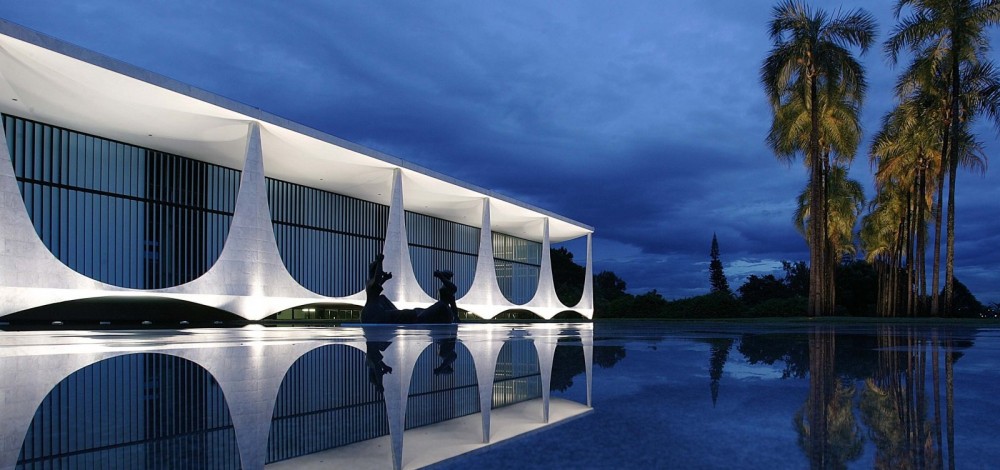 Governo cria GTs para estudar segurança de infraestruturas de comunicações