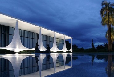 Governo cria GTs para estudar segurança de infraestruturas de comunicações