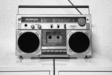 MERCADO DE MÍDIA CRESCE E RÁDIO ESTÁ ENTRE OS RESPONSÁVEIS PELA ALTA