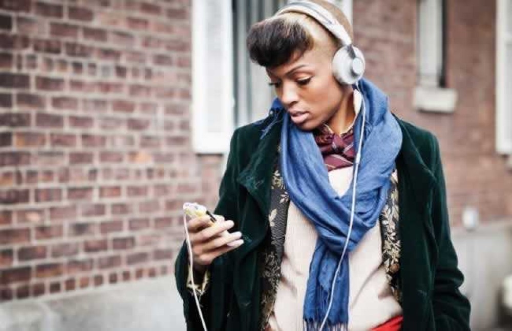 RADIALISTAS COMPARTILHAM LEVANTAMENTO DA NIELSEN QUE APONTA A FORTE POPULARIDADE DO RÁDIO NA “ERA DO SPOTIFY”