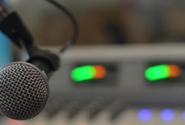 TRF1 suspende a exigência de carga horária mínima de 160 horas de certificado para registro de radialista