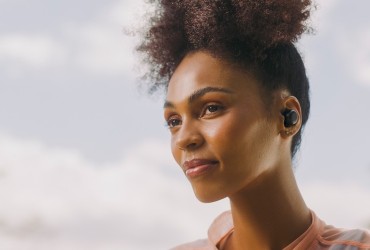 Amazon Echo Buds: fone de ouvido com Alexa pode ser mais uma oportunidade para o rádio brasileiro