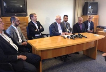 PRESIDENTE DA ANATEL GARANTE QUE NINGUÉM FICARÁ SEM ASSISTIR TELEVISÃO