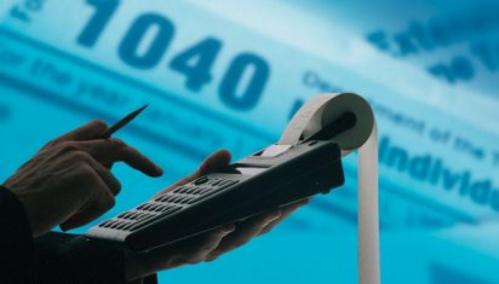 GOVERNO DIZ QUE NÃO PREPARA, POR ENQUANTO, AUMENTO DA CARGA TRIBUTÁRIA SETORIAL