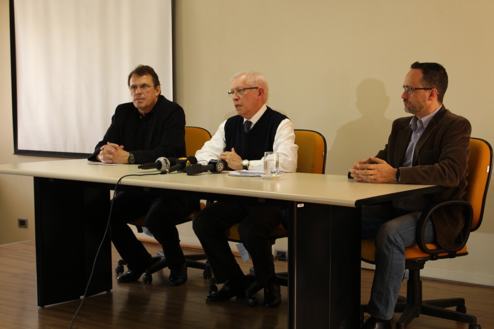 PRESIDENTE DA ANATEL FALA SOBRE DESLIGAMENTO DO SINAL ANALÓGICO EM CURITIBA