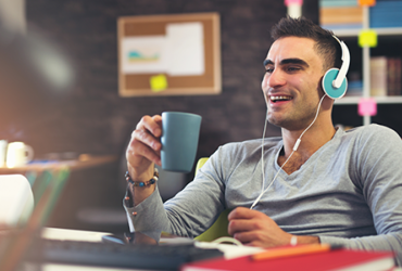 Rádio se consolida como canal preferido dos consumidores de alto padrão e grandes compradores