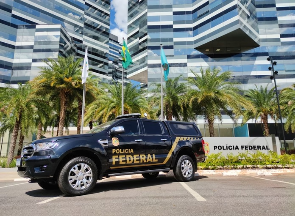 Polícia Federal autua homem por operar rádio clandestina em Uberaba