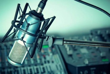 Rádio é o meio com maior credibilidade. Whatsapp, o menor