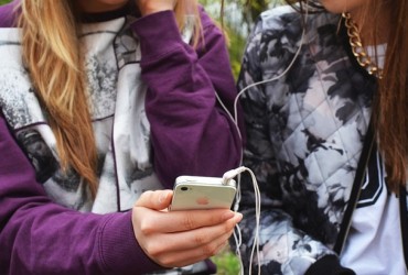 Projeto de Lei do chip FM está na pauta de reunião na Cdeics da Câmara dos Deputados