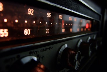 EM SÃO PAULO, 80% DOS OUVINTES DE RÁDIO ACREDITAM QUE É MUITO IMPORTANTE ESTAR BEM INFORMADO