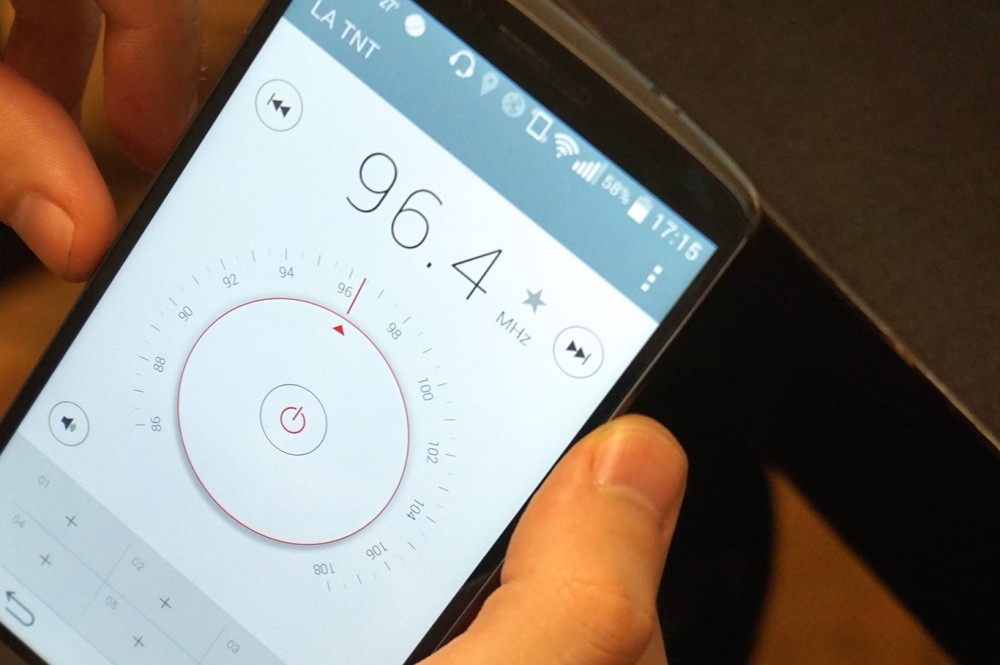 SAMSUNG DEVE INICIAR DESBLOQUEIO DE CHIPS DE RÁDIO FM EM SEUS FUTUROS SMARTPHONES