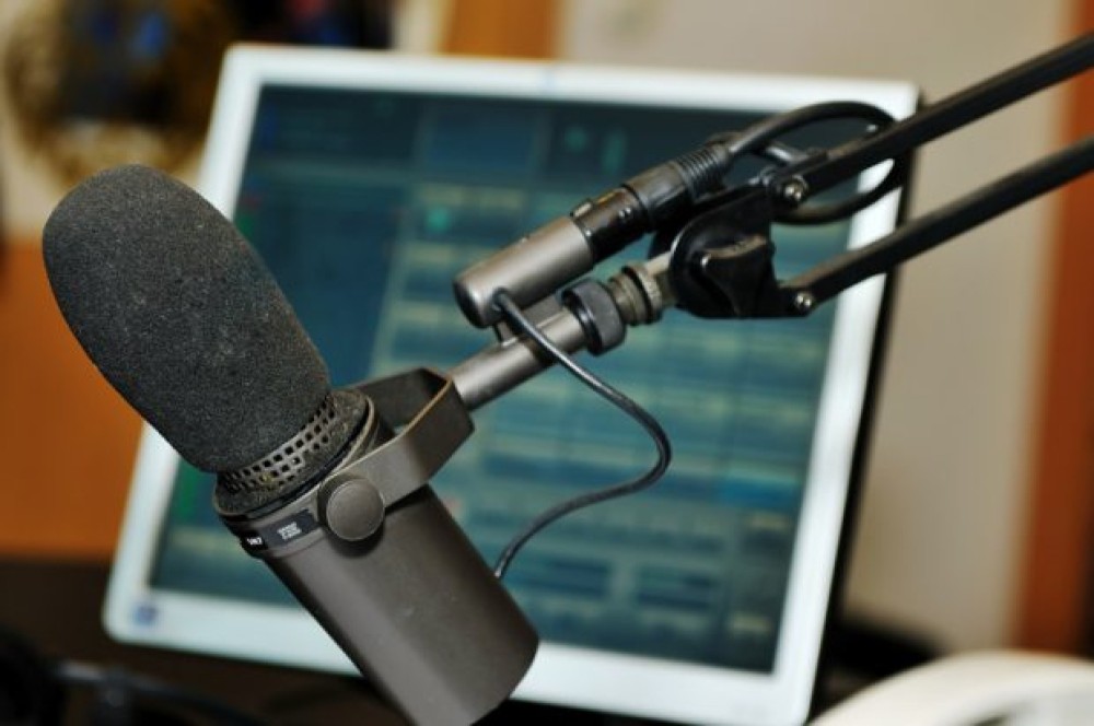Rádio tem 16% de participação na distribuição de direitos autorais no primeiro semestre no Brasil