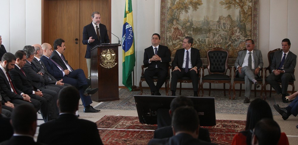 STF lança painel de combate a informações falsas