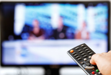 MAIS DE 70% DOS BRASILEIROS BUSCAM SE INFORMAR ATRAVÉS DE FONTES JORNALÍSTICAS