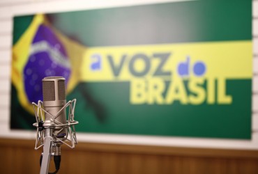 ÚLTIMA TRAMITAÇÃO DO PROJETO QUE FLEXIBILIZA A VOZ DO BRASIL FOI EM JULHO DO ANO PASSADO